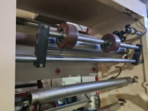 Флексопечатная машина 4-х цветная HJ-HS4001-500