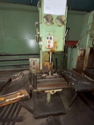 Вертикально-сверлильный станок 2Н135 (612)