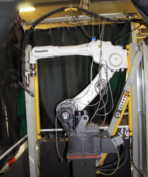 Сварочный робот PANASONIC TL-1800 GIII