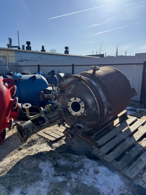 Реактор нержавеющий 630 литров