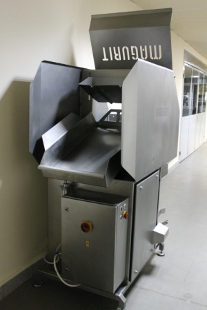 Блокорезка MAGURIT 042 profi