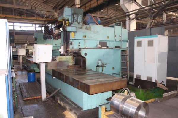 Вертикально-фрезерный станок УВФ-1 с ЧПУ