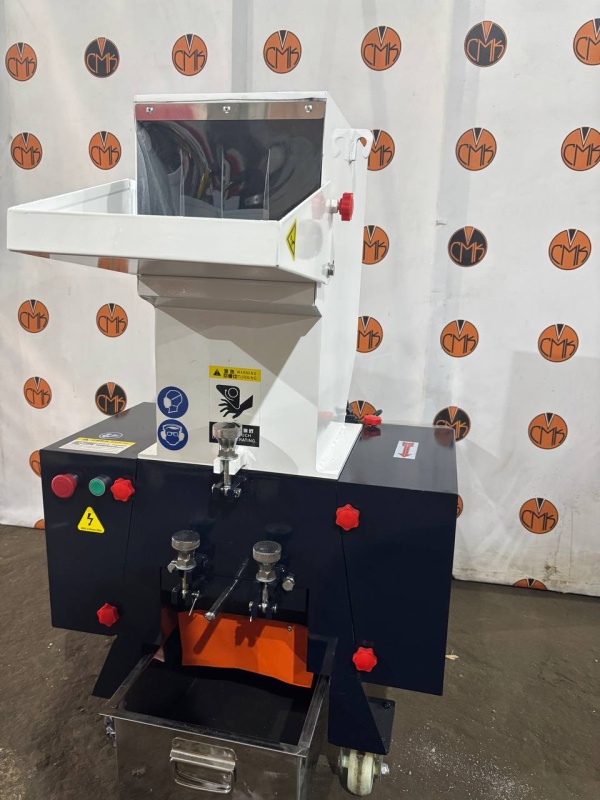 Дробилка для полимеров PC-250