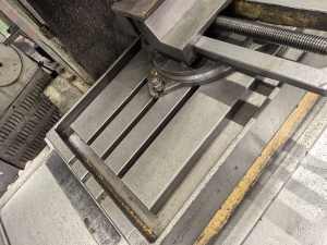 Вертикально-фрезерный станок с ЧПУ МА655У1