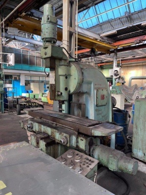 вертикально фрезерные станки 6М13ГН-1 с ЧПУ - 4шт