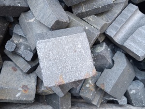 Токосьемник графитный,Башмак,накладки графитовые для кранов,мостовых,козловы