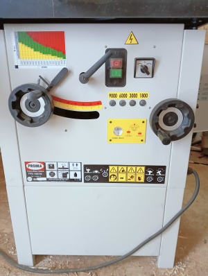 Фрезерный станок TFS-100/30