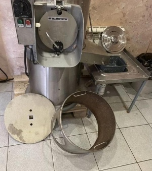 Машина для чистки корнеплодов Flott ZS 10