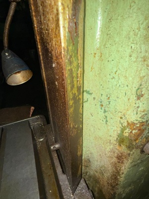 Вертикально-сверлильный станок 2Н135 (1290)