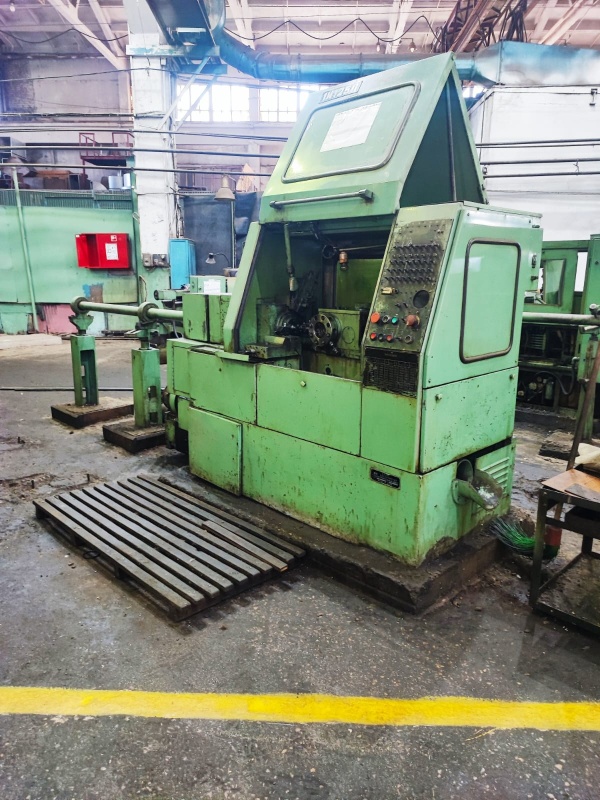 Токарно-револьверный станок автомат 1И125П (2525)