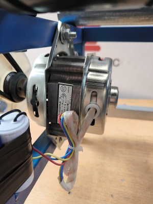 Перемоточный станок