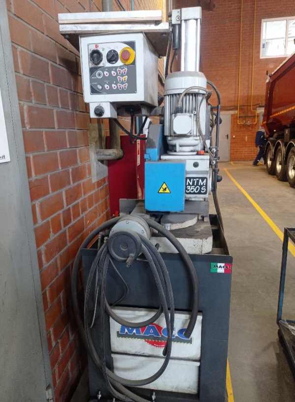 Пила дисковая NTM 350 S;Пила ленточная JET MBS 910 CS