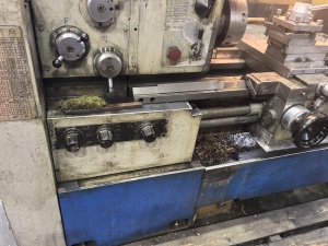 Токарно-винторезный станок Б16Д25