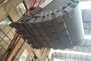 Футеровка выского качества для ковшей фронтальных погрузчиков