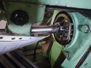 Универсально-фрезерный станок ME-1000