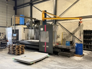 фрезерный станок с ЧПУ Lagun Goratu - GBR-4