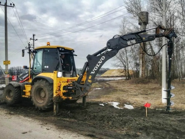 Гидробур на экскаватор-погрузчик JCB, Cukurova, Komatsu и других