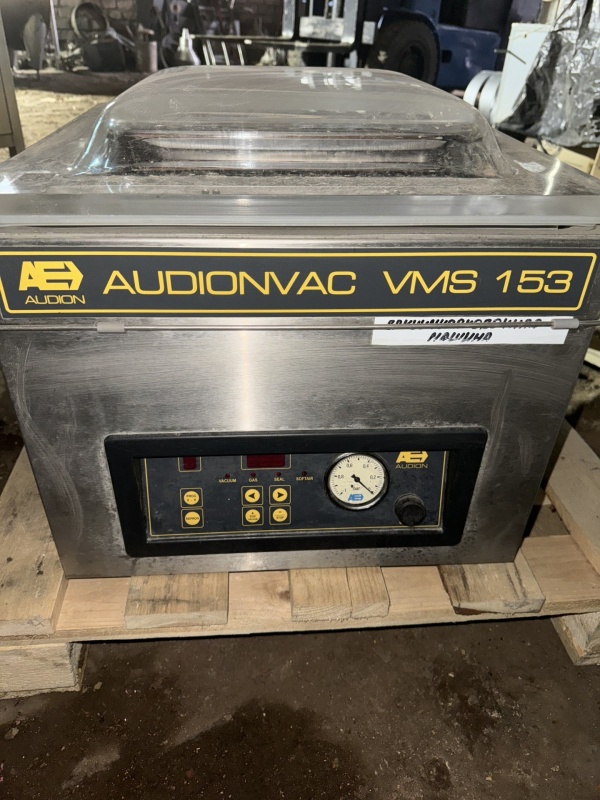 Настольный вакуумный аппарат Audionvac VMS 153