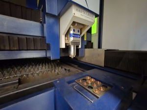 Установка лазерной резки листа HAN'S LASER G6020F, 6 кВт, 6 х 2 м