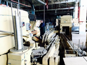 Автоматическая линия, дно аэрозольного баллона