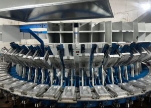 Машина карусельная для литья тапочек, подошвы