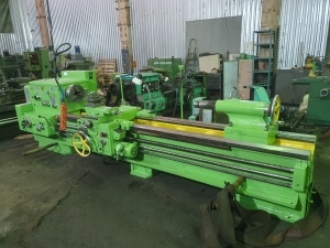 Токарный станок