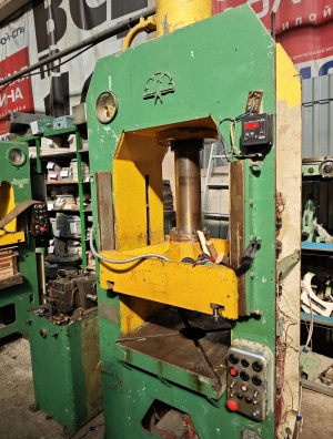 Фрезерный станок 6А56 стол 2000*800