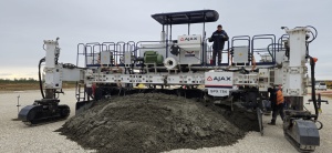 Бетоноукладчик AJAX SPX-754 для укладки бетонного покрытия шириной от 3,5 до 7,5 м