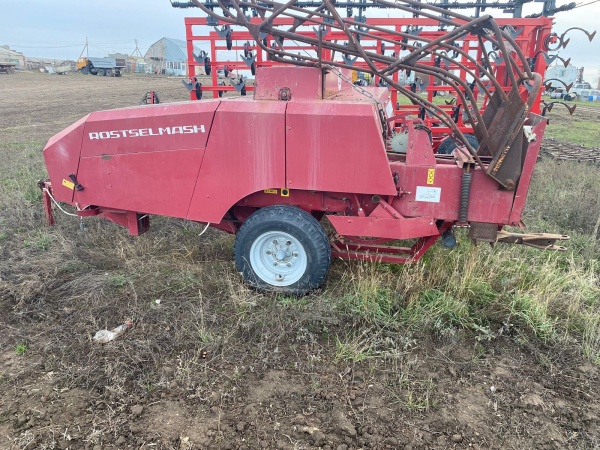 Пресс-подборщик Тукан ппт-041 Ростсельмаш