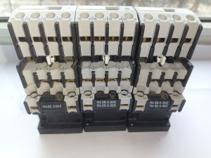 Moeller DiL00AM 3NO контактор 20A 230VAC 50Hz