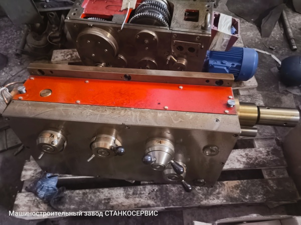 Фартук и коробка подач станков 1М63,1М63Н,ДИП300