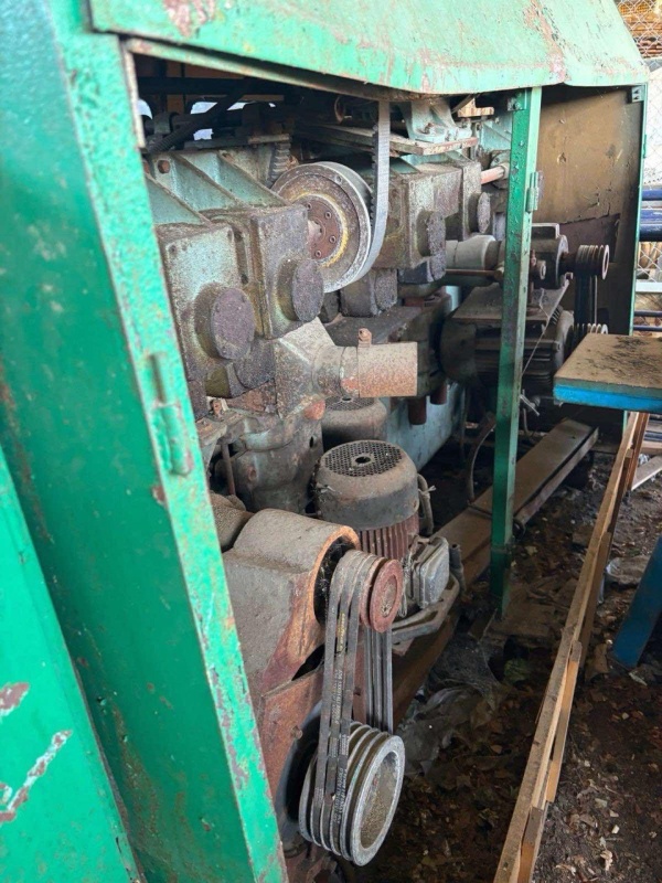 Станок деревообрабатывающий четырехсторонний С 25-4