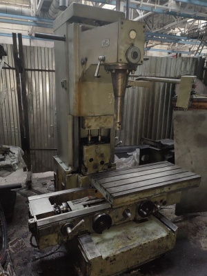 Станок отделочно-расточной (расточной) с подвижным столом 2е78п