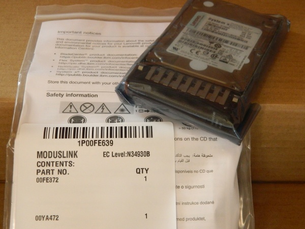 Жесткий диск Lenovo 900GB 10K SAS 6Gb/s 2.5