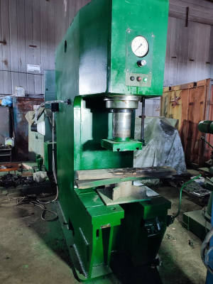 П6330 пресс гидравлический усилие 100 тонн, Владивосток