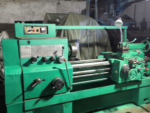 ТС-70 Станок токарно-винторезный универсальный