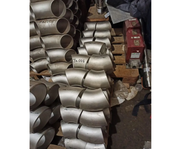 Отводы нержавеющие 45гр, 114х3мм