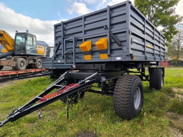 Прицеп тракторный 2птс10