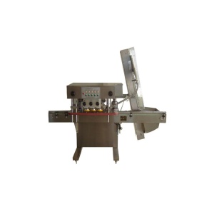 Высокоскоростная укупорочная машина для винтовых крышек XG-200A