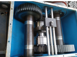 Раздаточная коробка от буровой установки урб-2А2