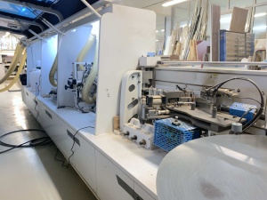 Кромкооблицовочный станок KDT KE-665JHS