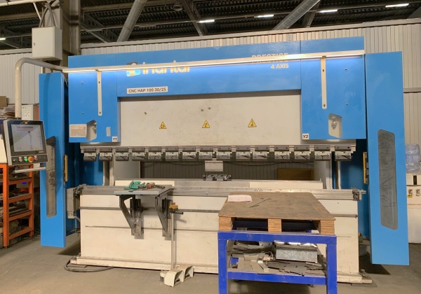 Гидравлический листогибочный пресс с ЧПУ для гибки листoвого металла Inanlar P-30100 CNC