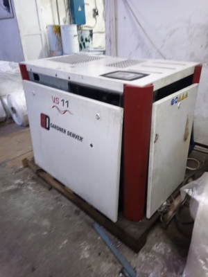 Винтовой компрессор 11 кВт 1,63 м/мин