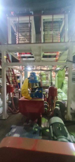 Экструдер для производства пленки