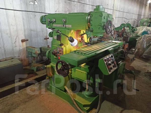 6Т82Ш станок консольно-фрезерный широкоуниверсальный