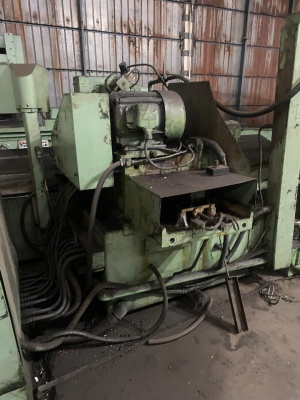 Полуавтомат круглошлифовальный 3м175