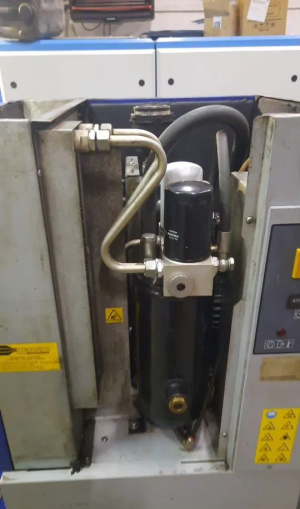 Винтовой компрессор Ceccato CSM 7,5XM 200L