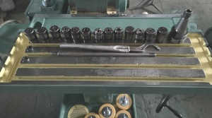 СТАНОК универсально-фрезерный 6М76П (99г) из НИИ с ОСНАСТКОЙ