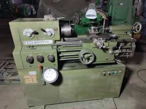 ИЖ 1И611ПФ-1 станок токарно-винторезный повышенной точности