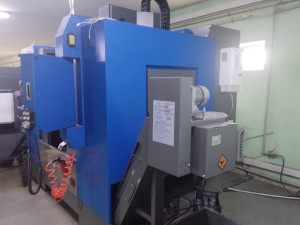 Фрезерный станок с ЧПУ KVL 1000 (VMC 1000P)